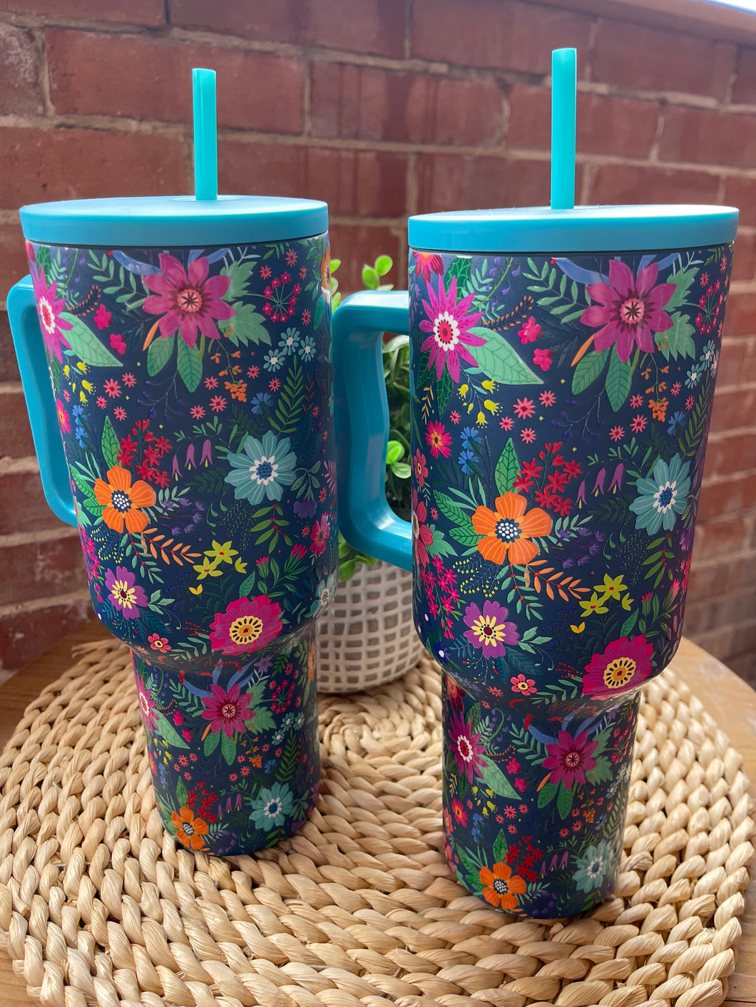 MYSTIC FIELDS FLORAL TUMBLER