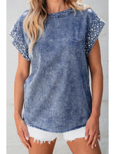 Load image into Gallery viewer, Denim &amp; Pearls Top
